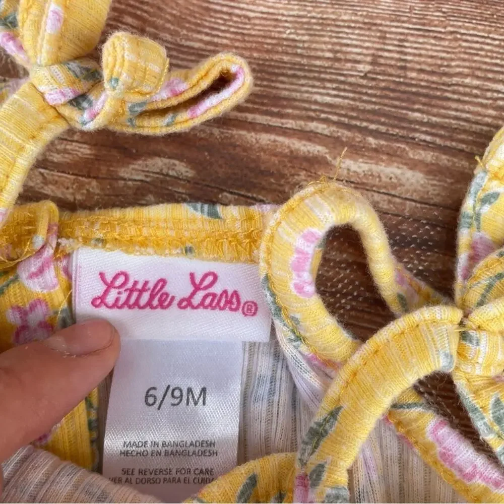 Little lass Baby girl floral dress set of two size 6-9 months